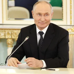 Радио Хит FM поздравляет Владимира Владимировича Путина с днём рождения!